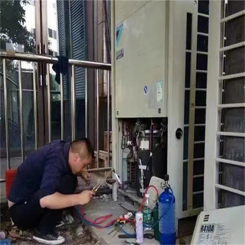 深圳福田百花空调维修电话24小时服务 常见故障自检与省电技巧全攻略